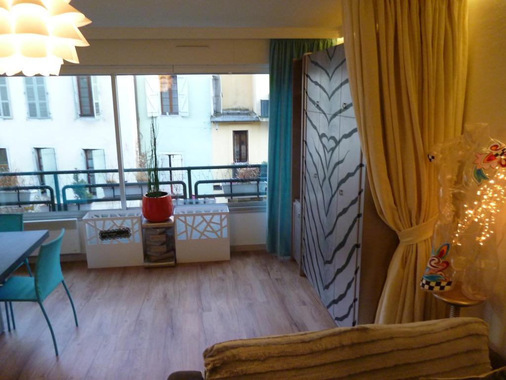 Un Appart En Ville "L'Alternative" Annecy Exterior foto